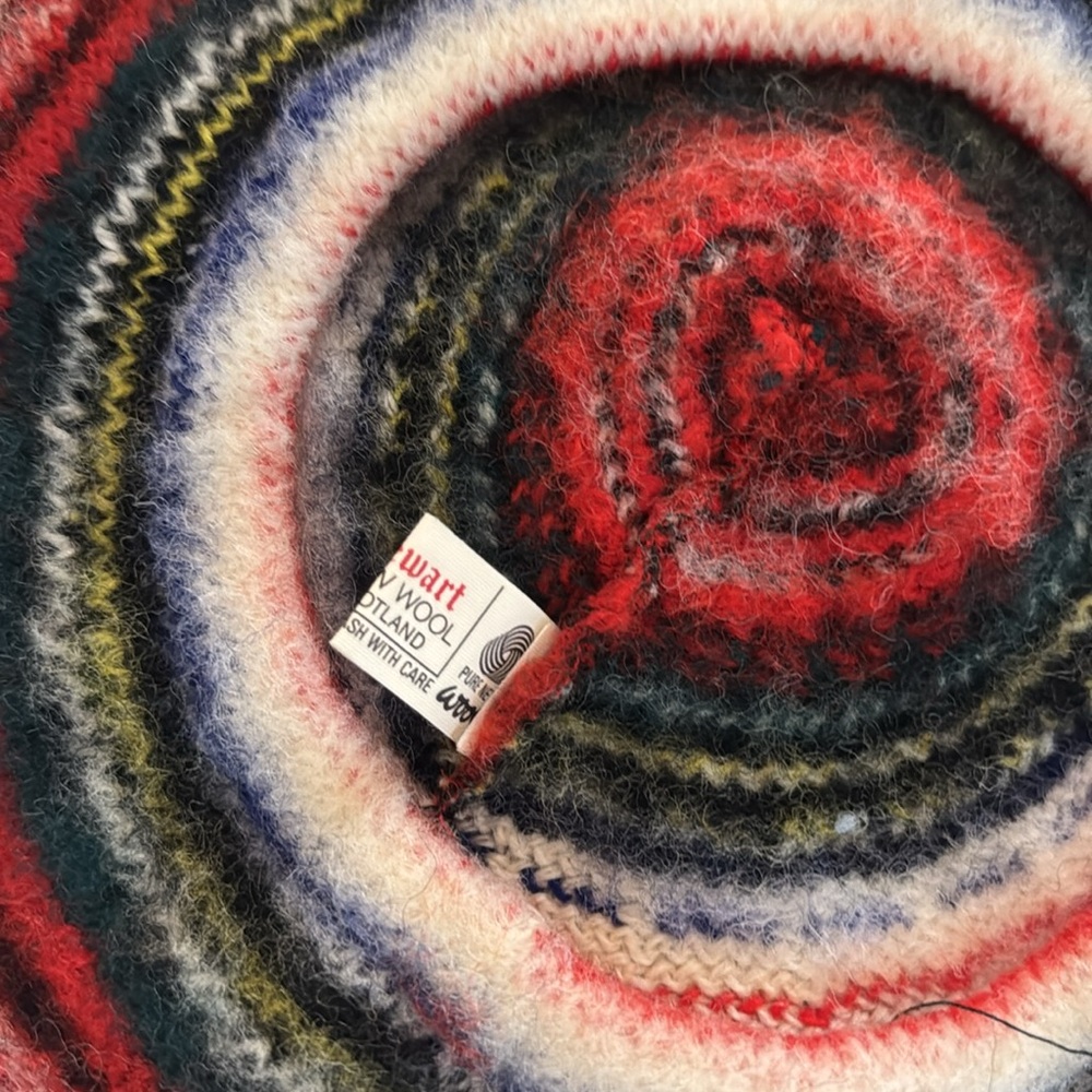 Vintage Andrew Stewart Multicolor Wool Beret with pom - Picture 3 of 4